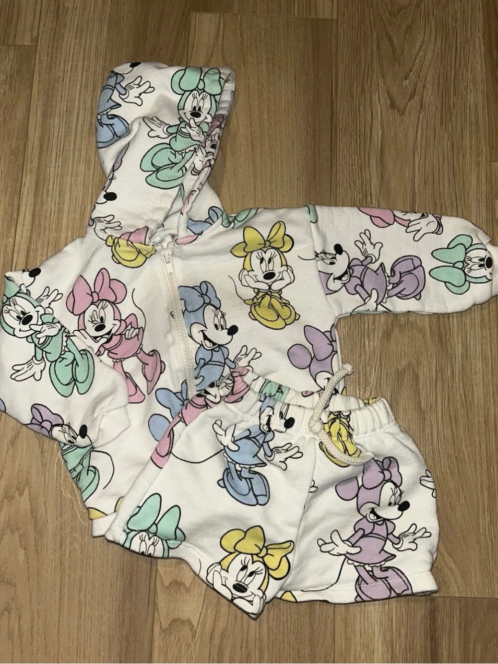 Minnie Mouse Pastel Hoodie & Shorts Set